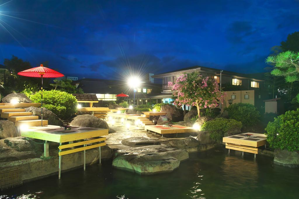 Meitei No Yado Hotel Koshien Fuefuki Exterior foto